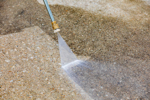 Best Parking Lot and Garage Cleaning  in Highlandville, MO